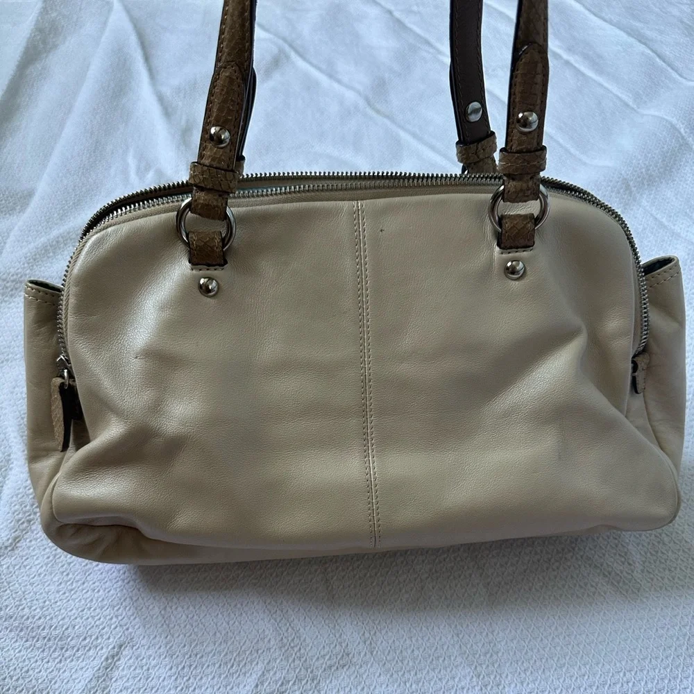 Coach Penelope Ivory Metallic Leather Satchel Tan Trim Shoulder Bag Purse F16529 - Picture 12 of 12